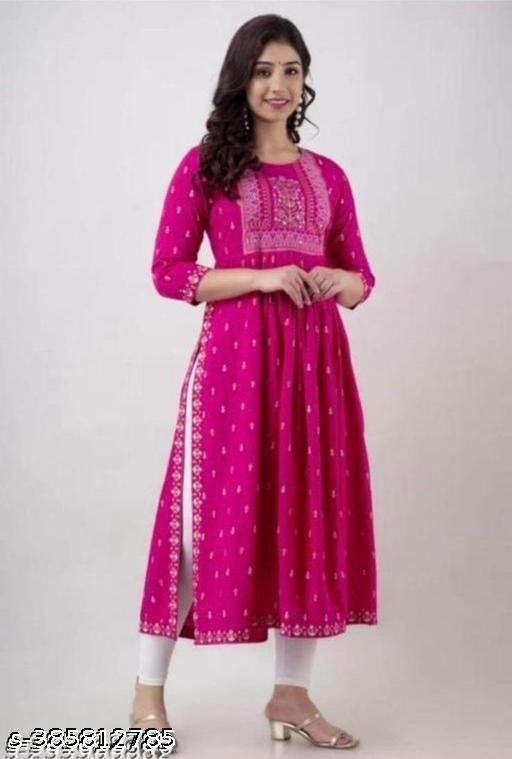 Stylish women nayra cut kurti