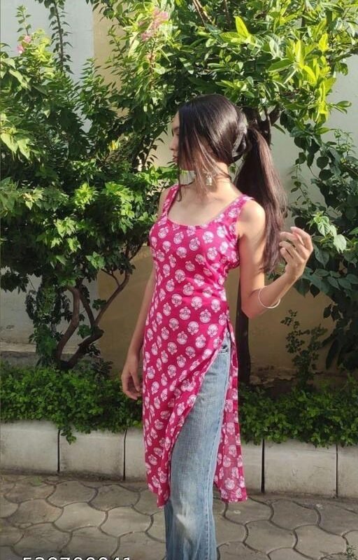 Women's Rayon Floral Printed Regular Fit Sleeveless kurti Sleeveless kurti for Girls