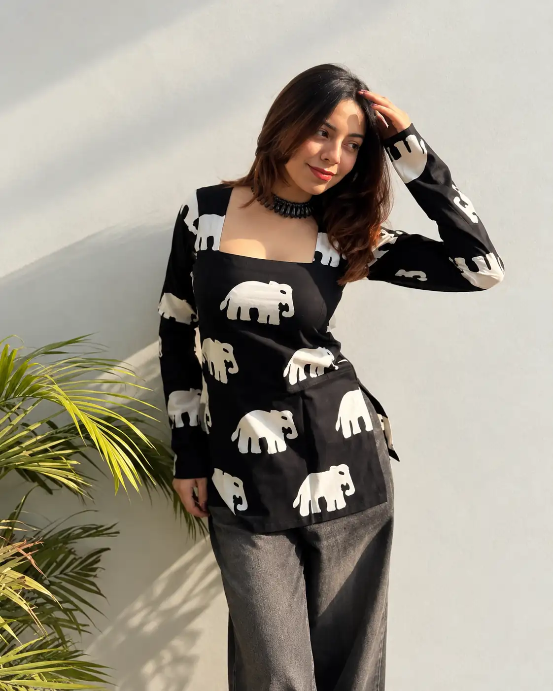 Black Printed Rayon Short Kurti for Women, Square Neck Top