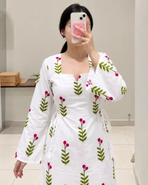 White Jaipuri Printed Rayon Kurti for Women, Daily Wear