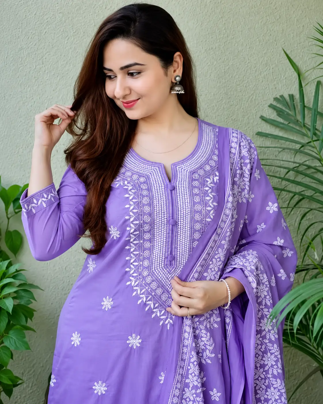 Women's Lavender Embroidered Kurta Set with Pants & Dupatta – 3 Piece Ethnic Suit - Image 2